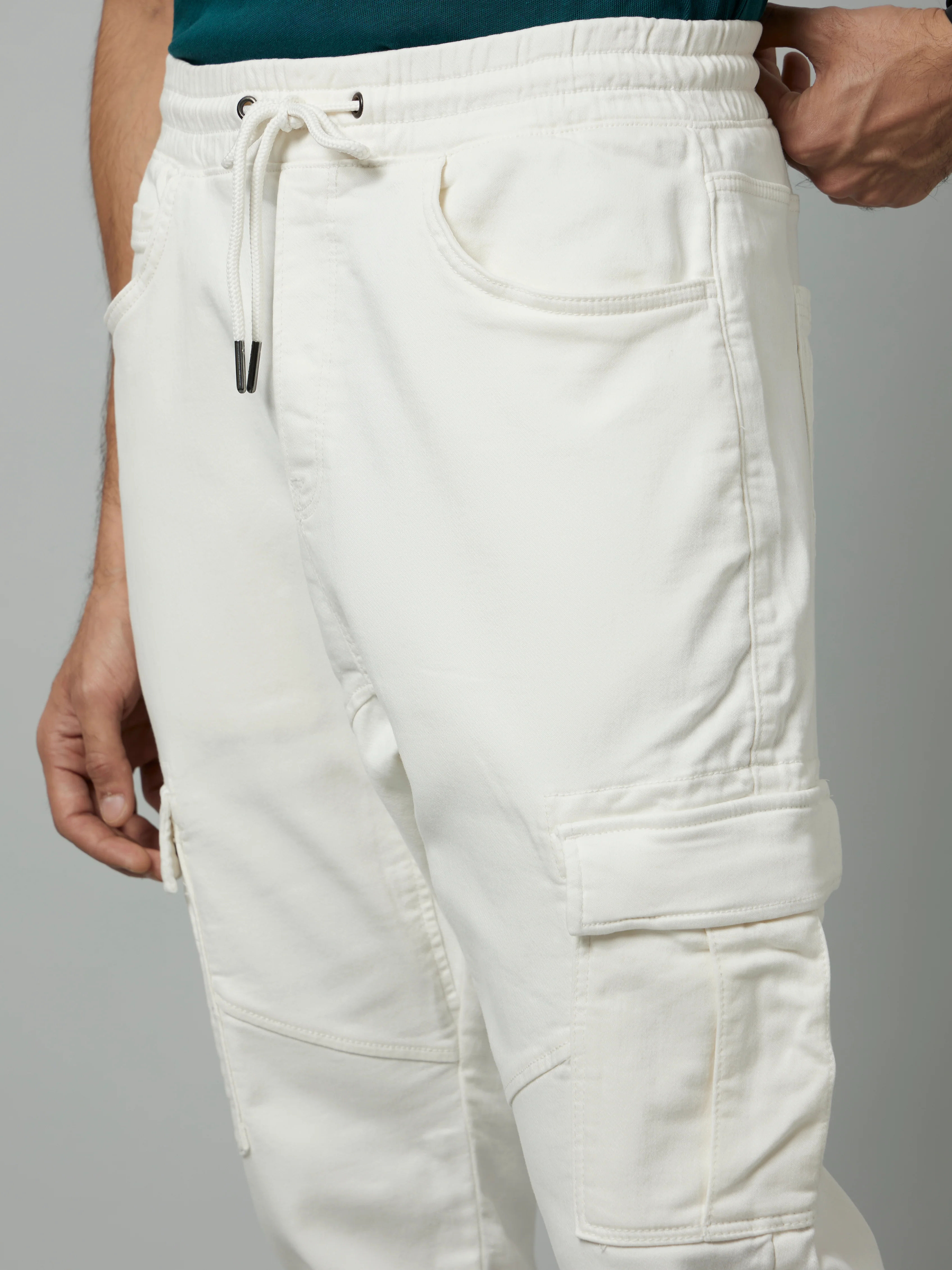 Celio* Cotton Jogger Fit Beige Trouser - Image 5
