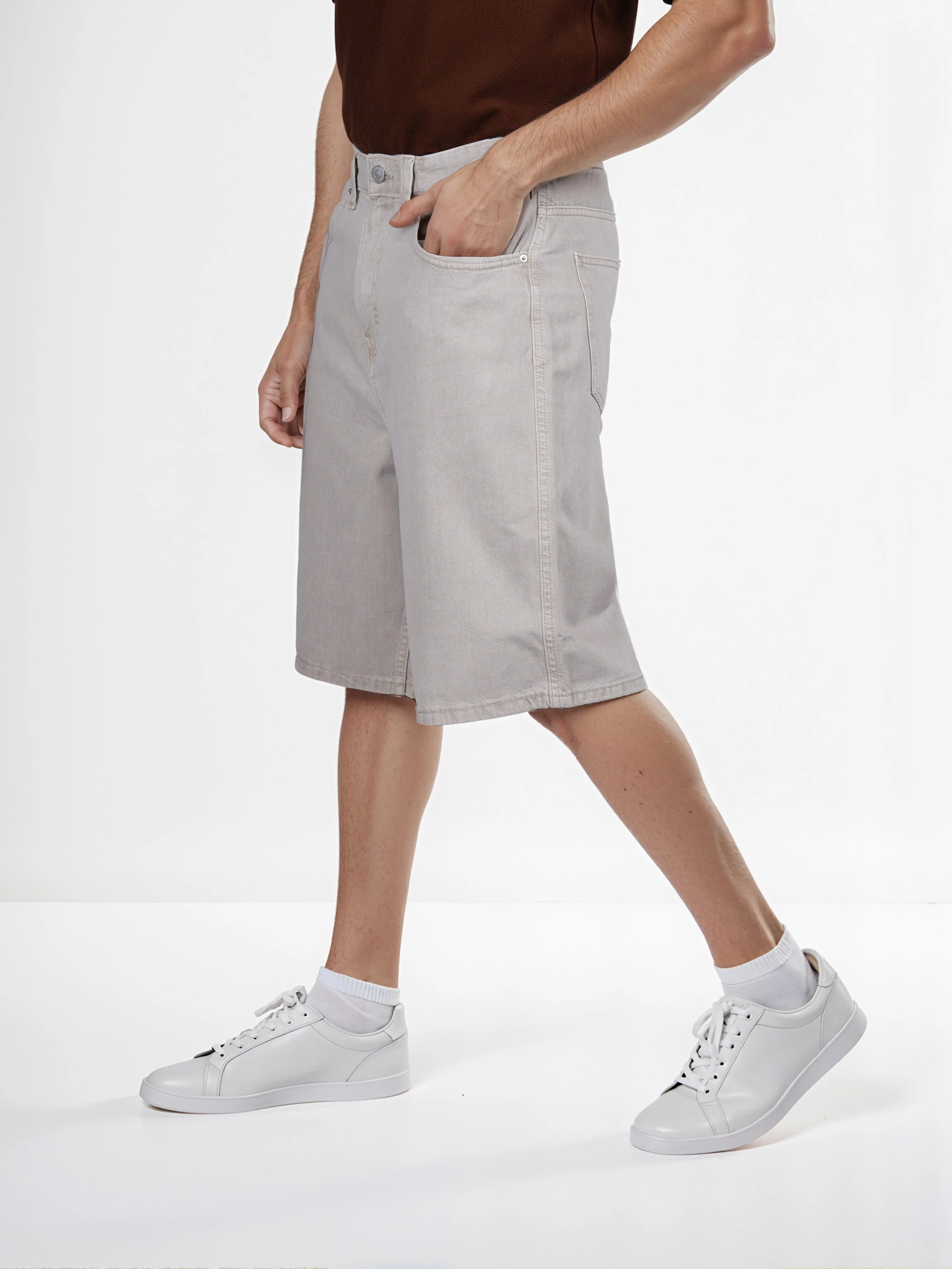 Celio* Cotton Straight Fit Beige Bermuda - Image 4