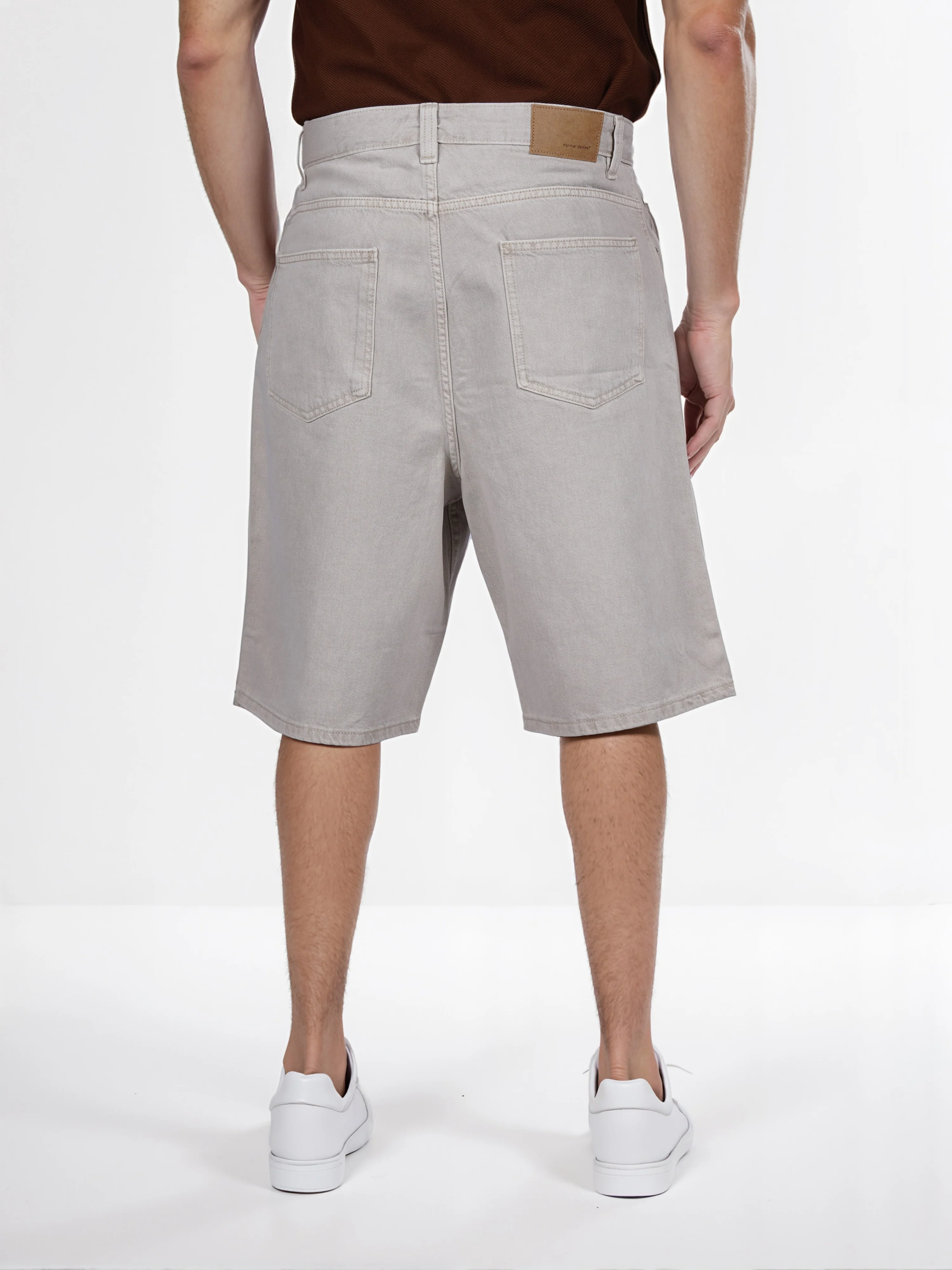 Celio* Cotton Straight Fit Beige Bermuda - Image 6