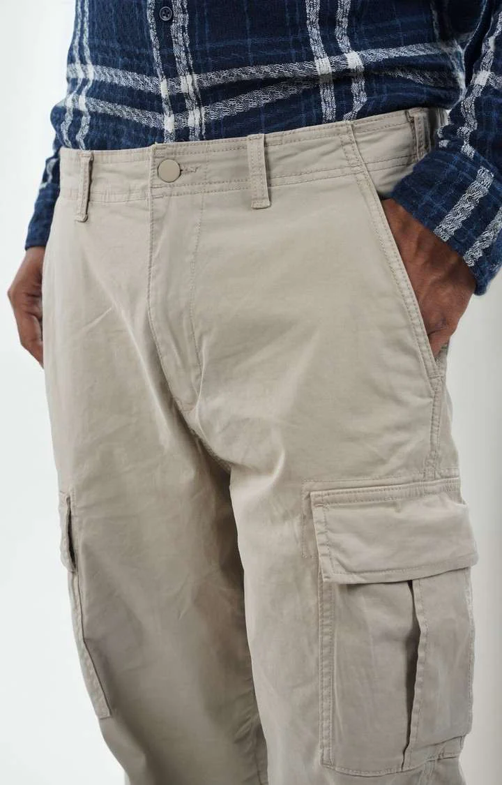 Celio Men Beige Solid Straight Fit Cotton Trousers - Image 4