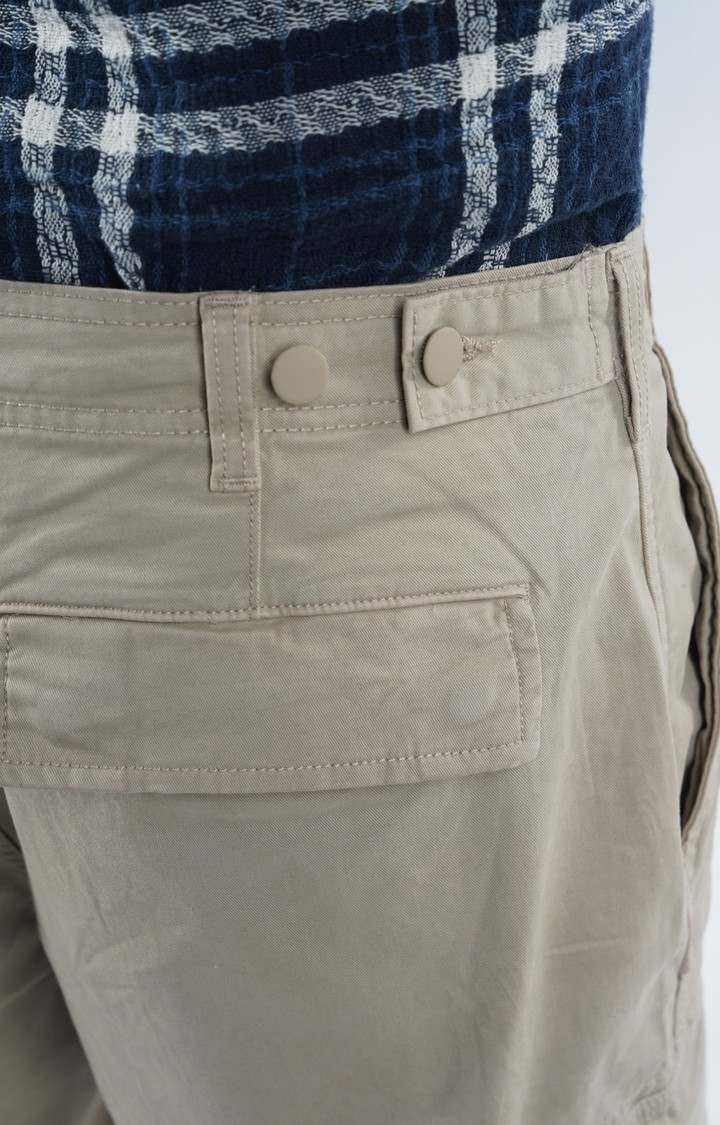 Celio Men Beige Solid Straight Fit Cotton Trousers - Image 6