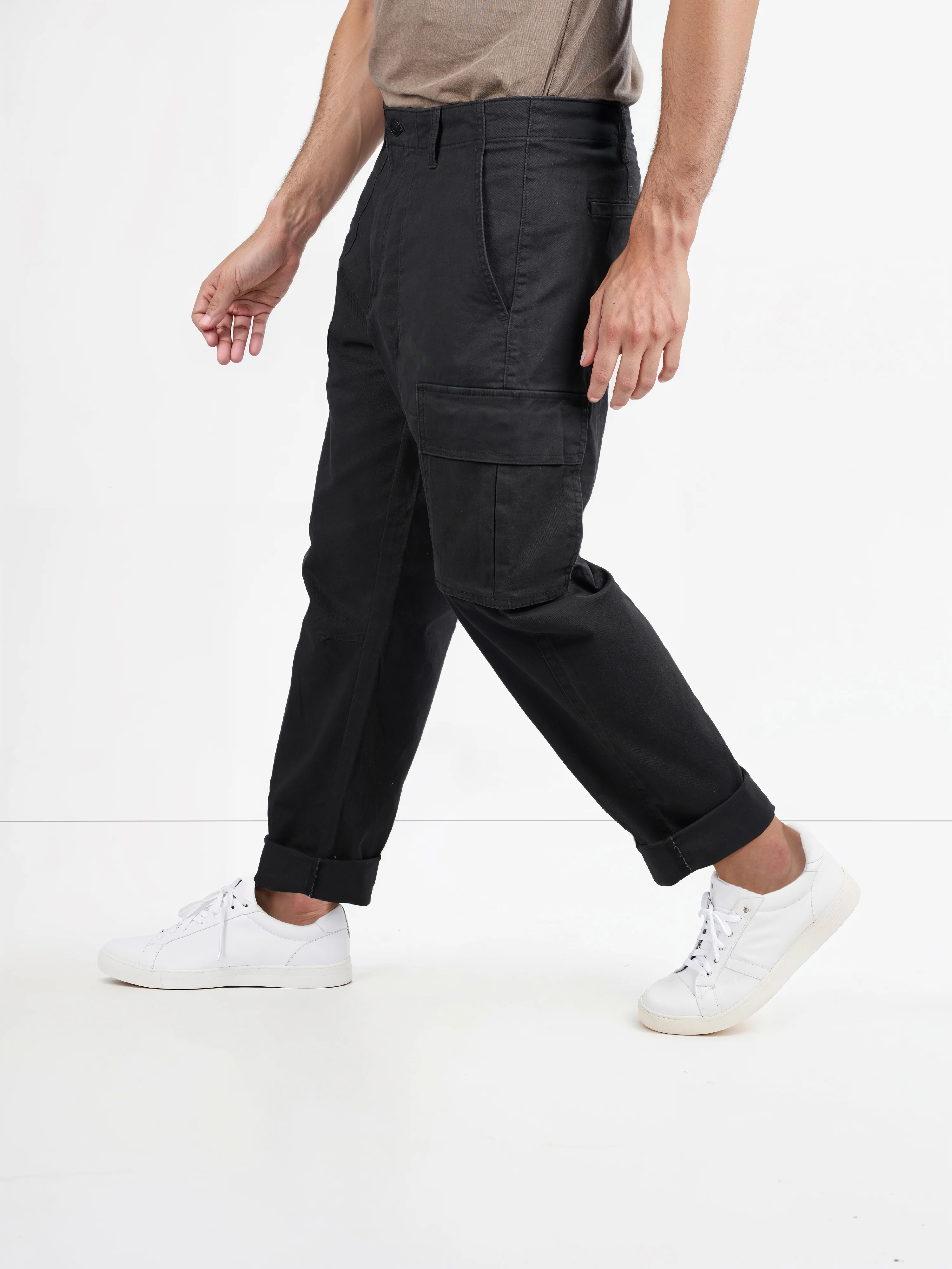 Celio* Cotton-Blend Straight Fit Black Cargo - Image 6