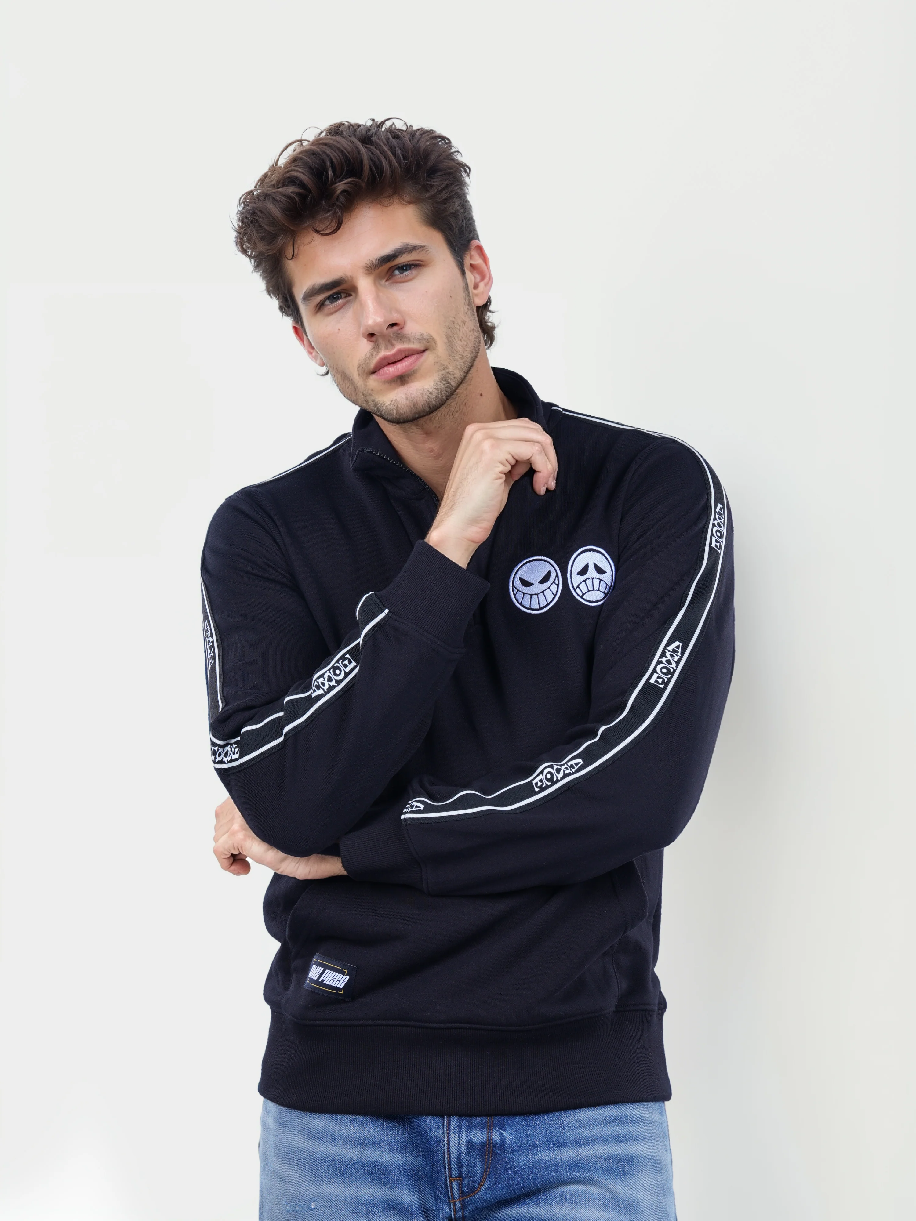 Celio* One Piece Regular Fit Cotton-Poly-Blend Black Sweatshirts - Image 3