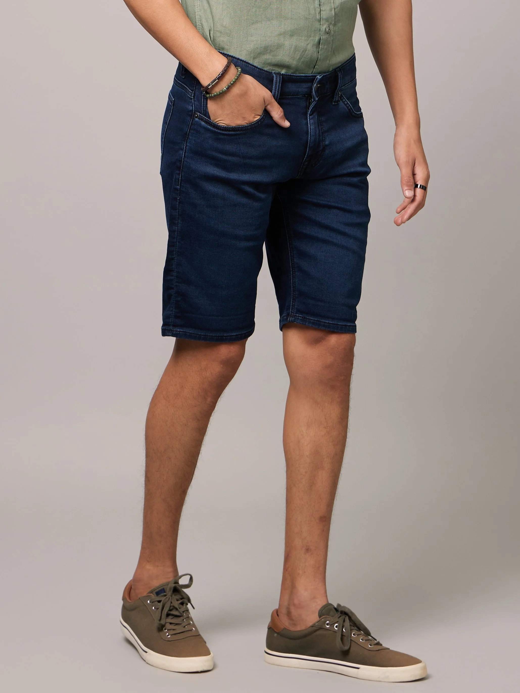 Celio* Men Blue Solid Regular Fit Cotton Shorts - Image 3