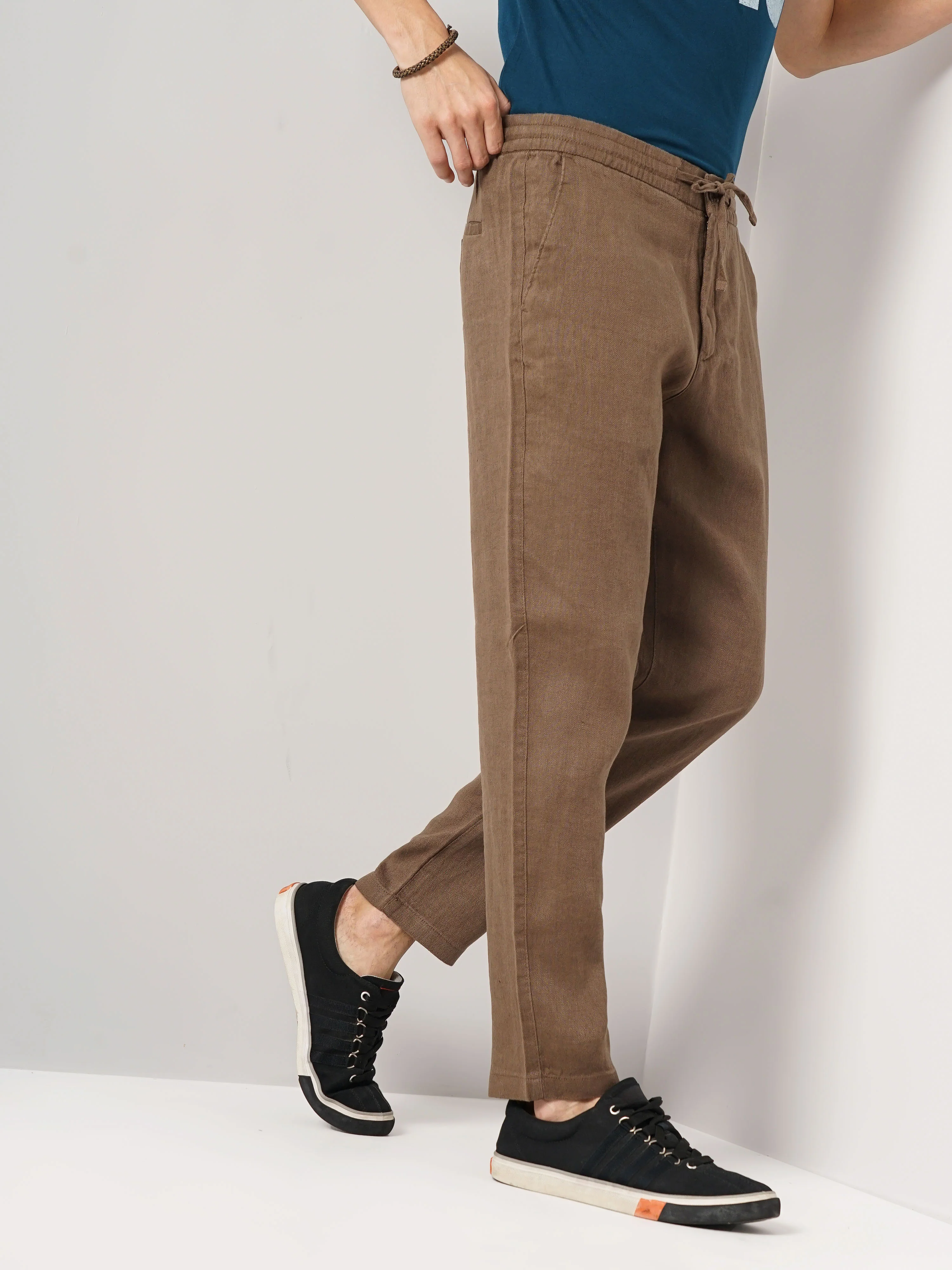 Celio* Linen Relaxed Fit Brown Trouser - Image 7