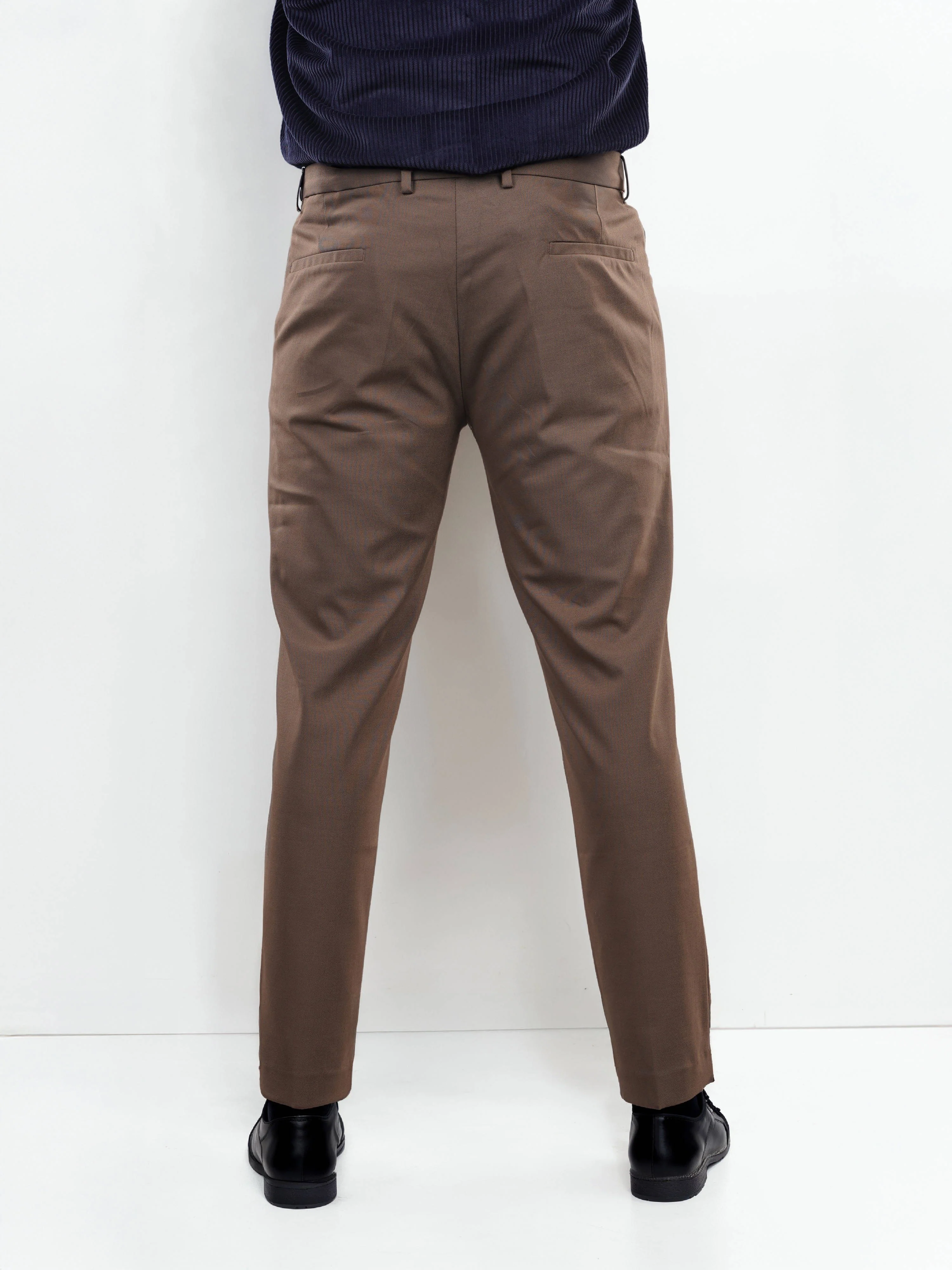 Celio Men Brown Solid Slim Fit Polyester Trousers - Image 4