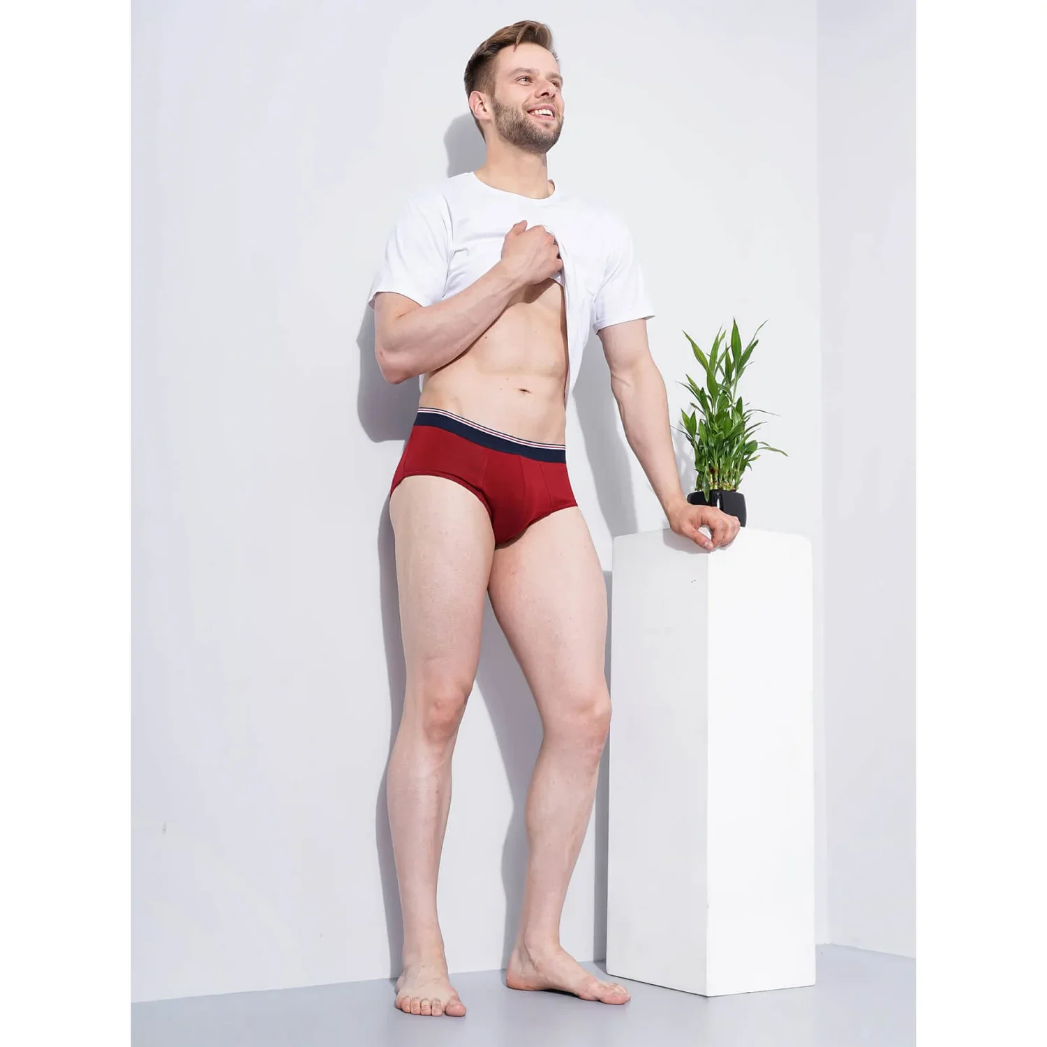 Celio* Cotton-Blend Regular Fit Maroon Boxer - Image 8