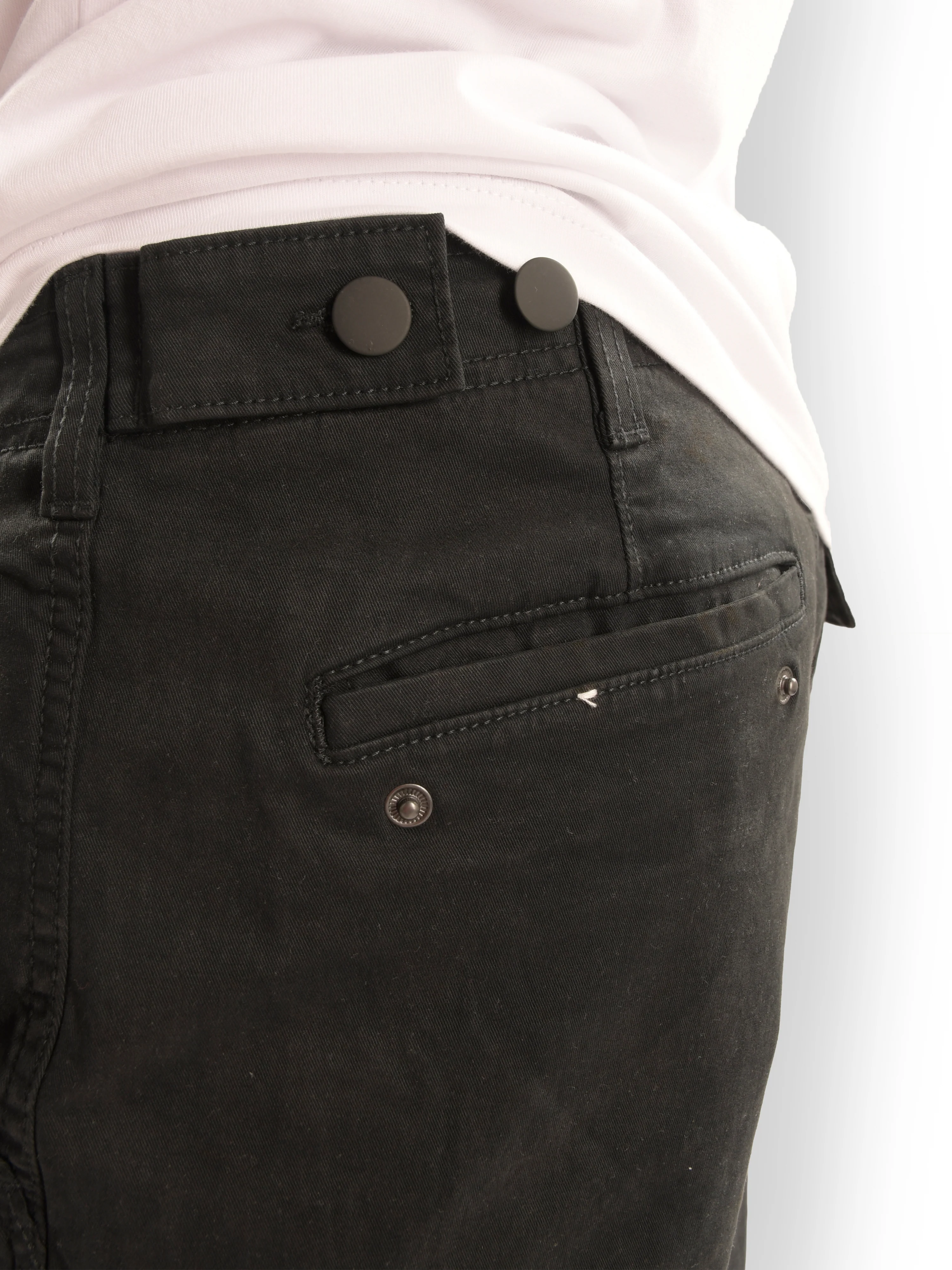 Celio* Cotton Regular Fit Grey Shorts - Image 8