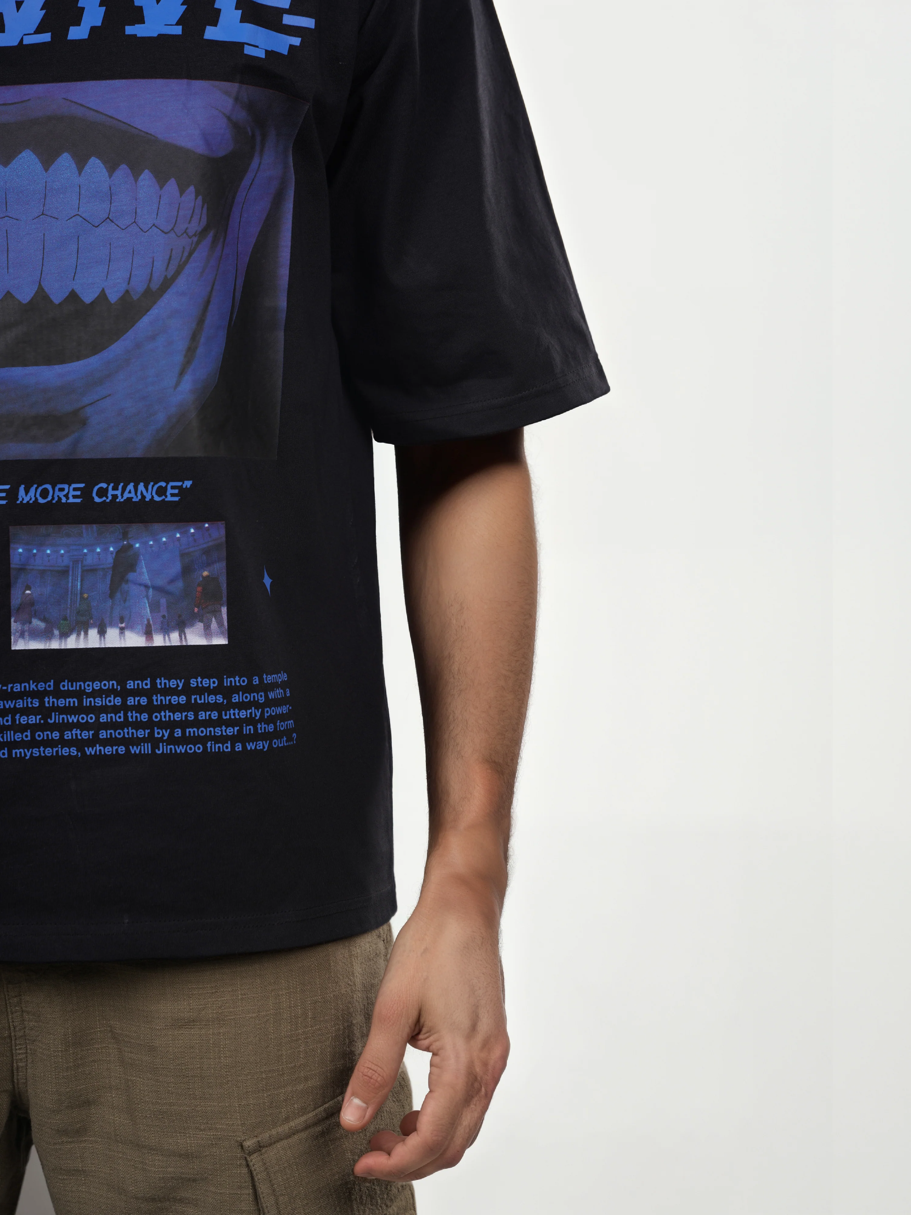 Celio* Men Noir Printed Oversized Cotton Solo Levelling Tshirts - Image 4