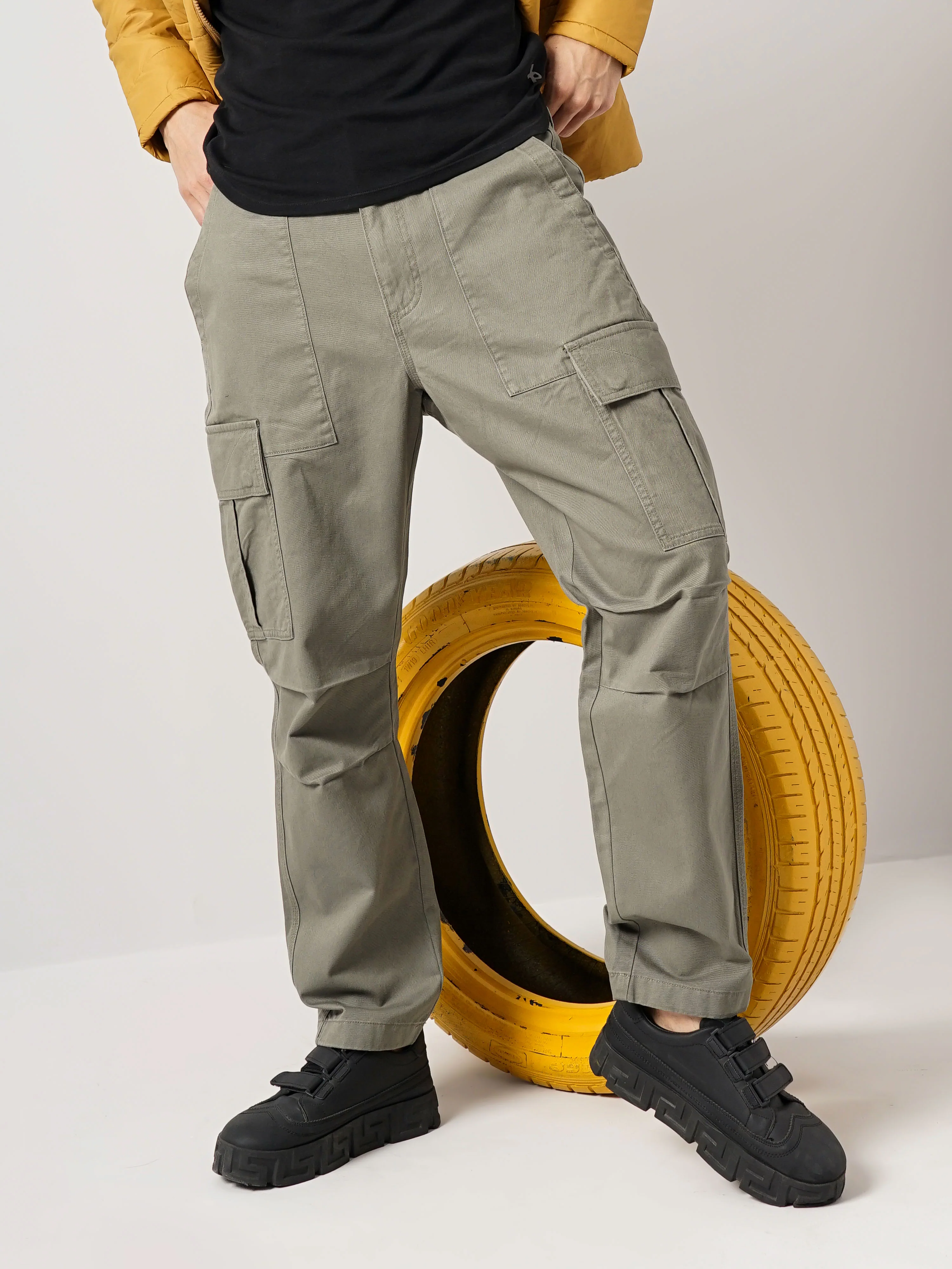 Celio* Cotton Straight Fit Olive Trouser - Image 6